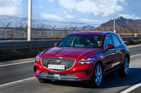 제네시스 최초의 도심형 럭셔리 중형 SUV 모델 GV70. ⓒ 제네시스 브랜드