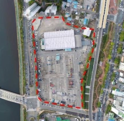 난개발과 민간 건설사 특헤시비로 논란이 되고 있는 부산 해운대구 재송동에 위치한 한진 CY 부지 전경. ⓒ 부산시