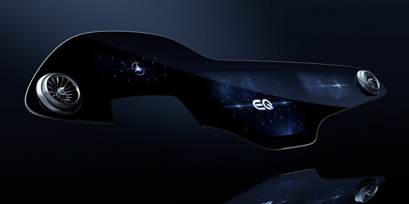 MBUX 하이퍼스크린은 인공지능 기술을 기반으로 개인맞춤형 제안이 가능하다. ⓒ 메르세데스-벤츠 코리아