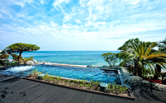 파라다이스호텔 부산, 야외 온천 스파 '씨메르'. ⓒ 파라다이스호텔 부산