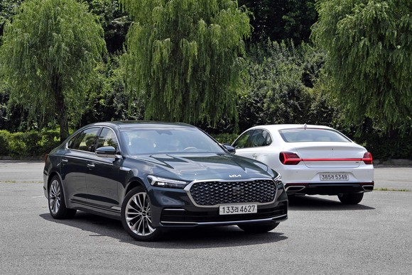 더 뉴 K9은 지난 2018년 4월 K9 출시 이후 3년 만에 새롭게 선보이는 페이스리프트 모델이다. ⓒ 기아