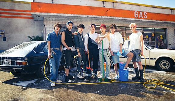 방탄소년단의 '퍼미션 투 댄스'는 빌보드 메인 싱글 차트 핫100에서 지난 7주간 1위를 한 '버터'에 이어 1위에 올랐다. ⓒ 연합뉴스