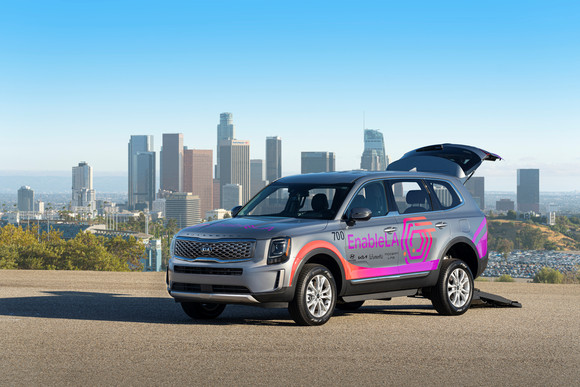 교통약자 편의에 맞춰 개조한 기아 텔루라이드. ⓒ 기아