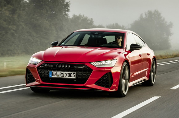 RS 라인업의 최상위 모델 더 뉴 RS 7. ⓒ 아우디 코리아