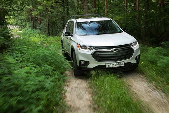 트래버스는 동급 SUV 모델 가운데 가장 큰 차체를 자랑한다. ⓒ 쉐보레