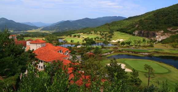 XGOLF는 99일만에 재개된 골프장 샤워시설과 관련해 골프장별로 각 지침이 달라 확인이 필요하다고 밝혔다. ⓒ XGOLF