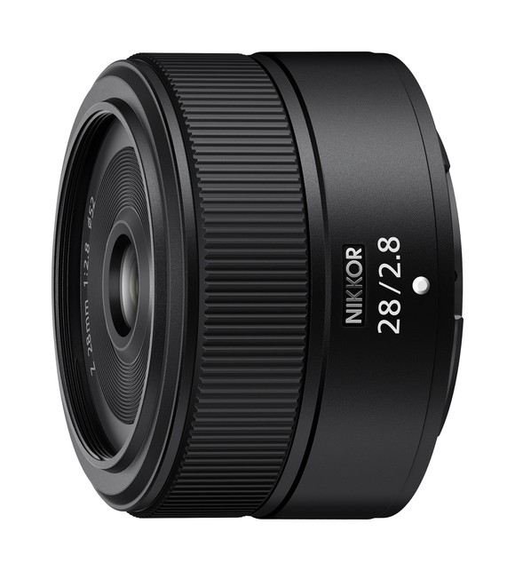 NIKKOR Z 28㎜ f/2.8은 일상 스냅 촬영에 유용한 소형 경량의 광각 단초점 렌즈다. ⓒ 니콘이미징코리아