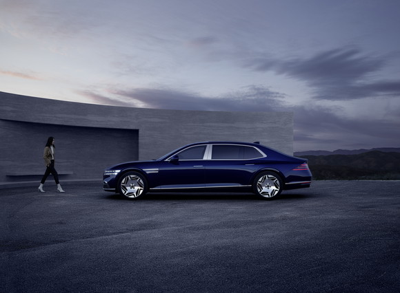 제네시스 G90 롱 휠베이스. ⓒ 제네시스 브랜드