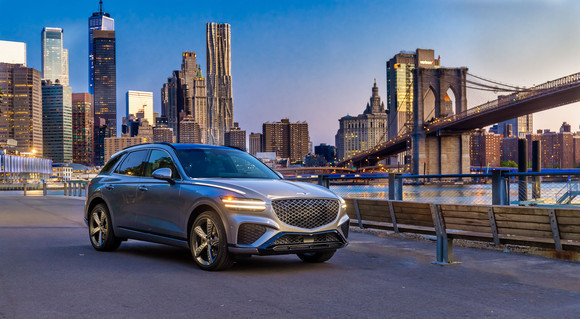 GV70는 지난 10월 미국 모터트렌드 선정 올해의 SUV에 지명된데 이어 북미 올해의 차 최종후보에 오르는 저력을 보여줬다. ⓒ 제네시스 브랜드