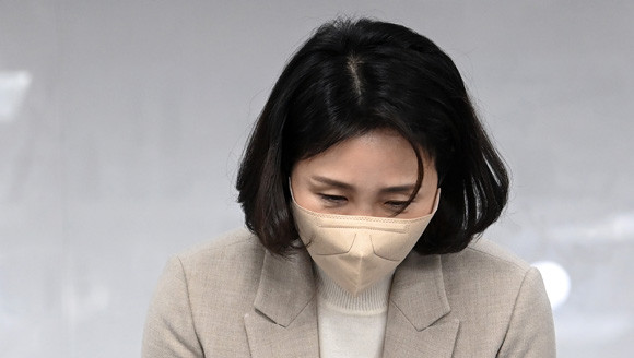 김씨의 사과 입장문에 대해 일각에서는 정작 중요한 질문과 꼭 답해야 하는 질문은 회피한 모습이라고 비판했다. ⓒ 연합뉴스