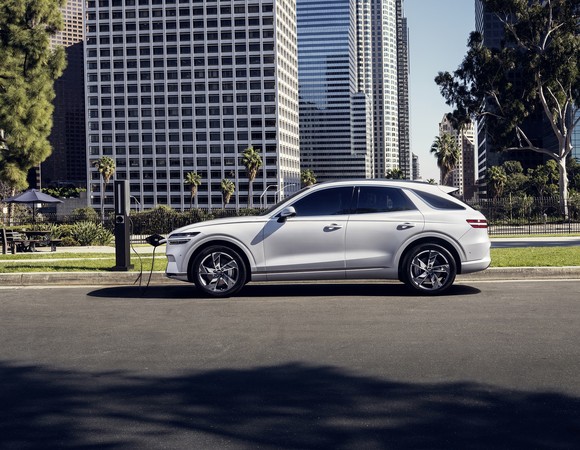 GV70 전동화 모델은 제네시스의 중형 럭셔리 전동화 SUV. ⓒ 제네시스 브랜드