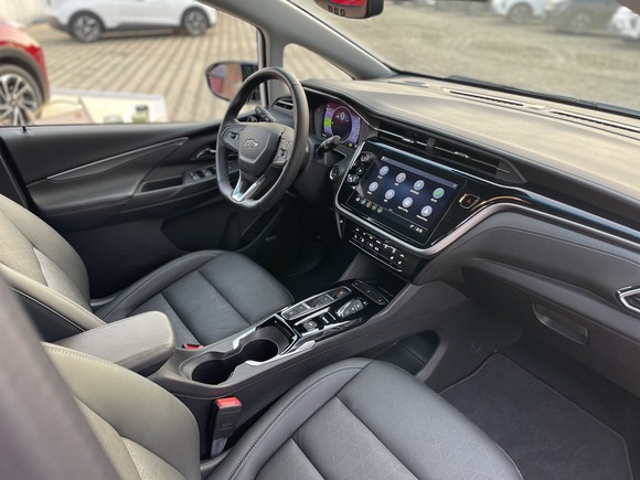 2022년형 볼트 EV 내부 모습. = 노병우 기자