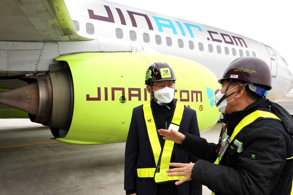 진에어가 본격적인 국제선 운항 재개를 앞두고 현장 안전 점검을 실시했다. ⓒ 진에어