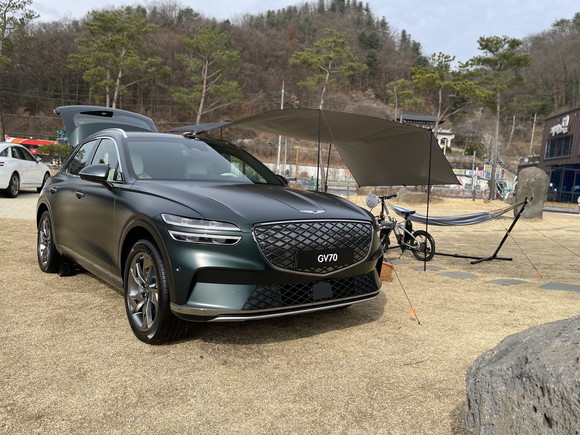 GV70 전동화 모델은 기존 내연기관 모델의 세련되고 역동적인 외관을 계승했다. = 노병우 기자