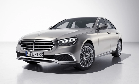 사진 속 모델 더 뉴 E-클래스 익스클루시브. ⓒ 메르세데스-벤츠 코리아