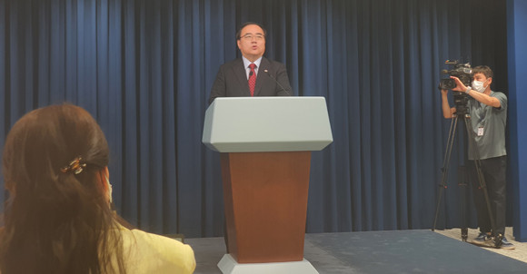 김성한 대통령실 국가안보실장이 25일 용산 대통령실 브리핑룸에서 '한-인도네시아 정상회담' 일정에 대해 설명하고 있다. = 김경태 기자