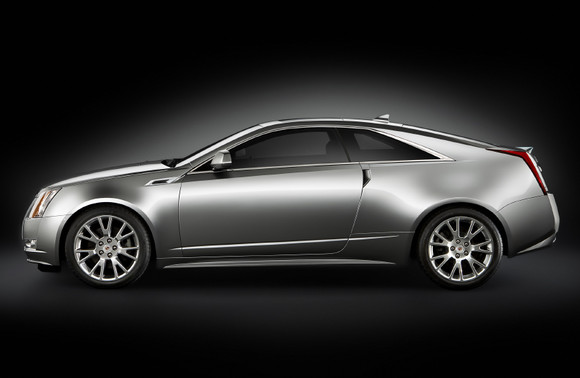 캐딜락 2011 CTS 쿱&스포츠 웨건(CTS Coupe & Sport Wagon). ⓒ 캐딜락코리아