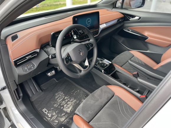 ID.4 인테리어는 간결하면서도 세련됐다. = 노병우 기자