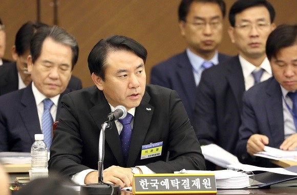김주현 금융위원장은 10일 신임 예금보험공사 사장에 유재훈 전 한국예탁결제원 사장을 임명 제청했다. ⓒ 연합뉴스