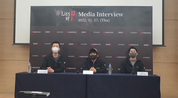 박 본부장은 "P의 거짓의 플레이 타임은 기본적으로 30시간을 예상하고 있다. 이 시간의 기준은 어느 정도 액션게임에 숙련돼 있고, 소울라이크 장르의 경험이 적지 않은 유저 대상 기준이기 때문이다"며 "게임내 모든 콘텐츠를 즐기기 위해서는 최대 60시간 이상 소요될 것으로 예상하고 있다"고 말했다. =김경태 기자