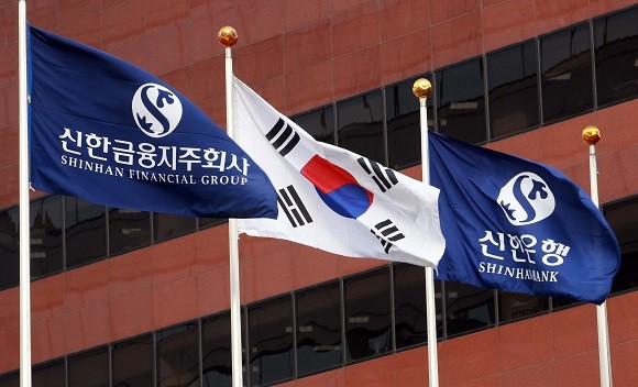 신한금융지주가 차기 회장 압축 후보로 △조용병 신한금융 회장 △진옥동 신한은행장 △임영진 신한카드 사장 총 3명을 확정했다. ⓒ 연합뉴스