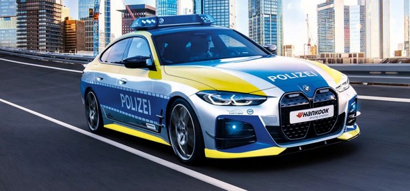 벤투스 S1 에보3가 장착된 BMW i4. ⓒ 한국타이어