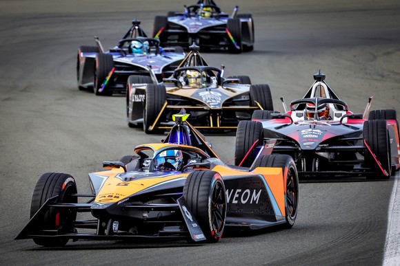 포뮬러 E 시즌9 프리시즌 테스트 주행 이미지. ⓒ 한국타이어