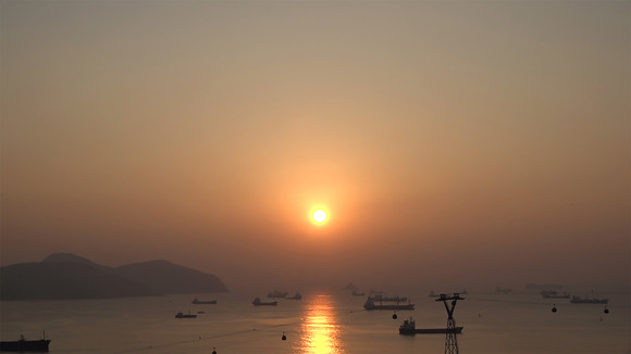 SK이노베이션이 부산에서 생중계한 계묘년 첫 일출 장관. ⓒ SK이노베이션