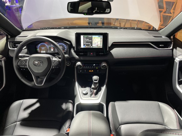 RAV4 플러그인 하이브리드 실내. = 노병우 기자