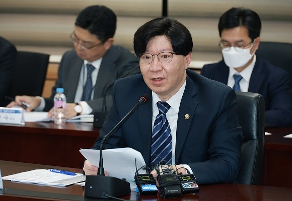 김소영 금융위원회 부위원장이 22일 오전 개최된 제1차 은행권 경영·영업관행·제도개선 TF 회의에서 발언하고 있다. ⓒ 금융위원회