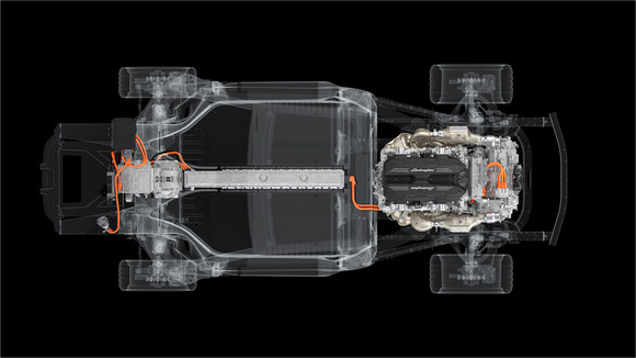 LB744 파워트레인 배치. ⓒ 오토모빌리 람보르기니