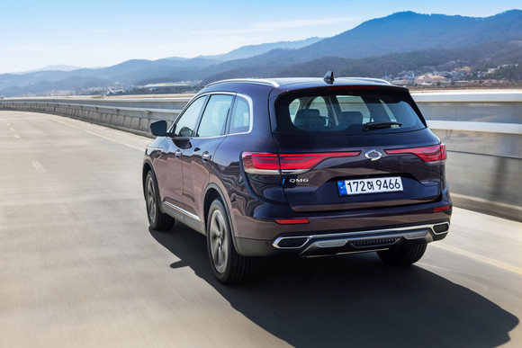 The New QM6는 전체적으로 보다 강인하고 세련된 이미지로 재탄생됐다. ⓒ 르노코리아자동차