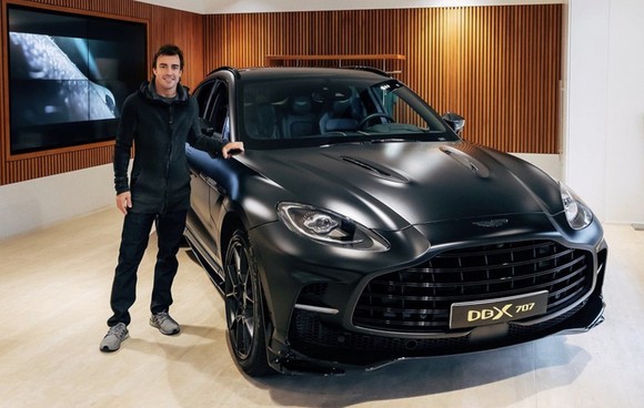 페르난도 알론소 헌정 커스텀 DBX707. ⓒ 애스턴마틴