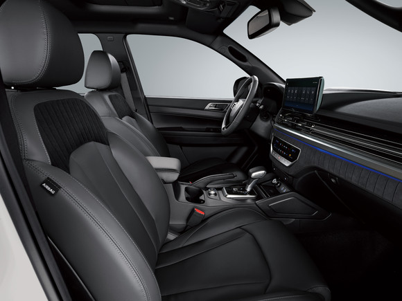 렉스턴 스포츠&칸 쿨맨 인테리어. ⓒ KG 모빌리티