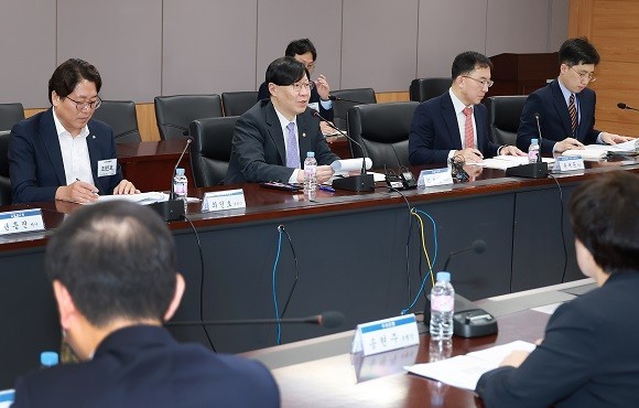 금융위원회는 31일 청년도약계좌 운영 사전 점검회의를 개최했다. ⓒ 금융위원회