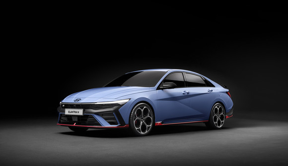 현대차가 고성능 N브랜드의 기술력을 앞세워 중국 자동차시장 내 브랜드 경쟁력 강화에 적극 나선다. 사진 속 모델 더 뉴 엘란트라 N. ⓒ 현대자동차