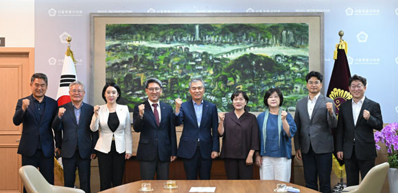 '전국 공항소음 대책 특별위원회' 위원장은 김황국 제주특별자치도의회 의원이 맡고 있다. ⓒ 협의회