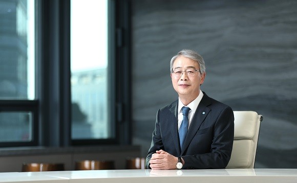 임종룡 우리금융그룹 회장이 취임 100일을 맞아 직원들에게 편지를 보냈다. ⓒ 우리금융그룹