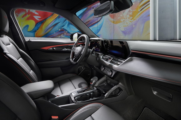 더 뉴 트레일블레이저 실내 모습. ⓒ 한국GM