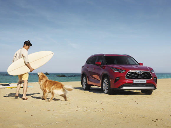 준대형 7인승 SUV 하이랜더. ⓒ 토요타코리아