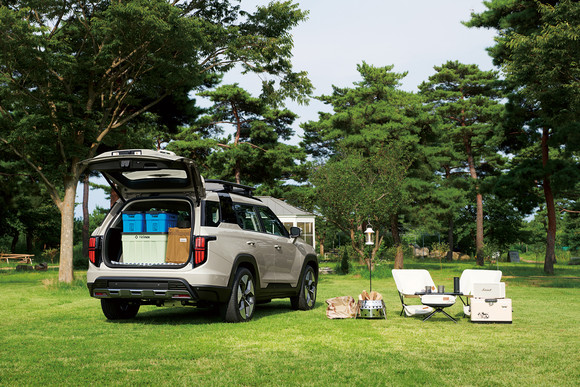 토레스 EXV는 다양한 레저 활동에 필요한 러기지(트렁크) 공간을 갖췄다. ⓒ KG 모빌리티