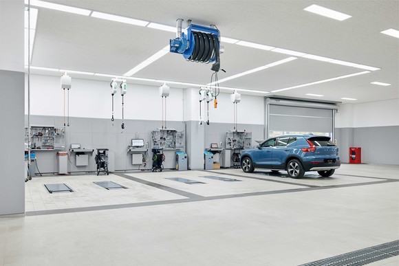 대전 지역 최초로 사고수리 시설을 도입해 총 11개의 워크베이 시설에서 월 최대 1000대 수준의 일반수리와 월 최대 150대의 사고수리가 가능하다. ⓒ 볼보자동차코리아