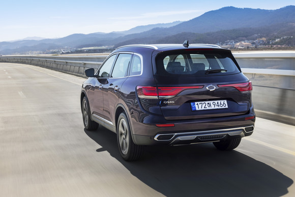 도심형 SUV답게 QM6의 강점 중 하나는 부드러운 승차감이다. ⓒ 르노코리아자동차