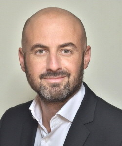 새로 영입된 엠마누엘 알나와킬 본부장. ⓒ 르노코리아자동차