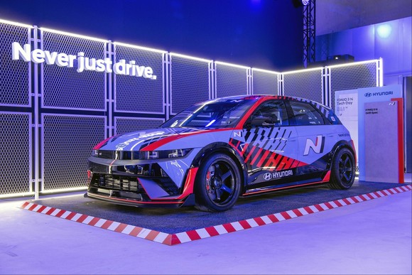 아이오닉 5 N 테크 데이 행사장 내부 모습. ⓒ 현대자동차