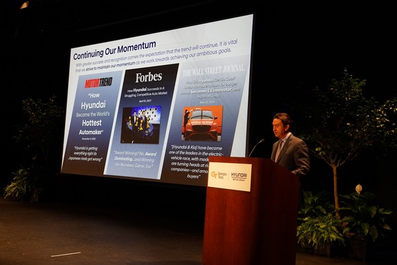 호세 무뇨스(José Muñoz) 현대차 사장(COO)이 현대차 미국 판매 현황과 시장 상황에 대해 설명하고 있다. ⓒ 현대자동차그룹