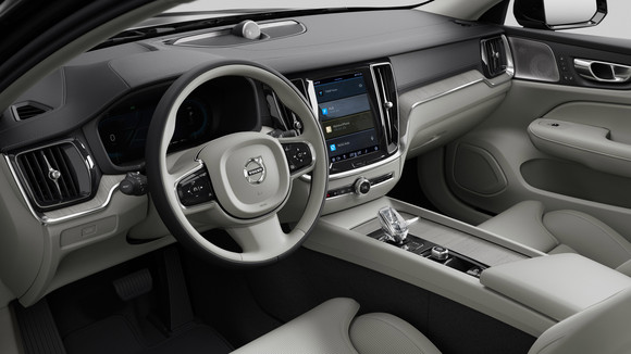 S60 다크 에디션 인테리어. ⓒ 볼보자동차코리아