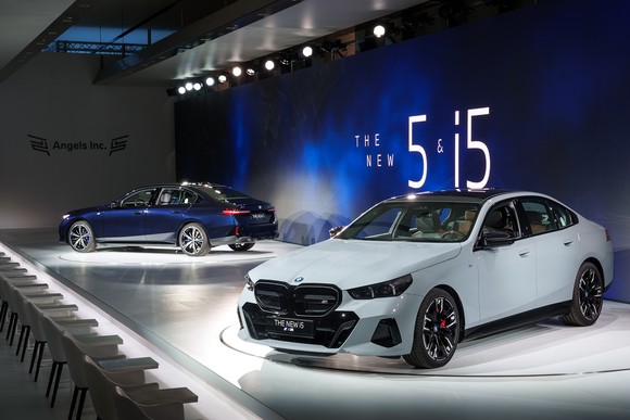 뉴 5시리즈는 2017년 이후 6년 만에 선보여지는 8세대 완전변경 모델이다. ⓒ BMW 코리아