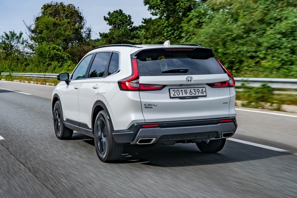 올 뉴 CR-V 하이브리드는 신형 2모터 하이브리드 시스템으로 강력한 주행성능을 자랑한다. ⓒ 혼다코리아