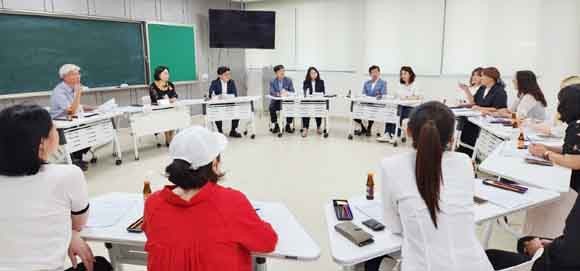 김포시는 내년에 더욱 시민의 목소리에 귀기울이고자 다양한 소통 시스템을 강화할 방침으로 소통 확대 방안에 대해 검토중이다. ⓒ 김포시